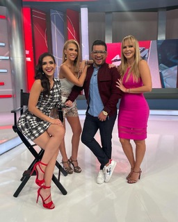 Aline Hernández feet photo 8