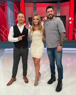 Aline Hernández feet photo 17
