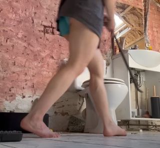 Aline Marganne feet photo 3