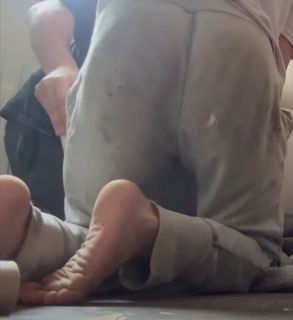 Aline Marganne feet photo 3
