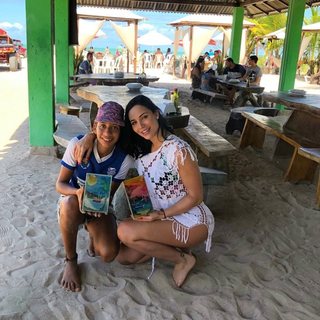 Aline Mineiro feet photo 14