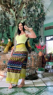 Aline Mineiro feet photo 17