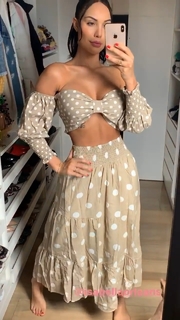 Aline Mineiro feet photo 16