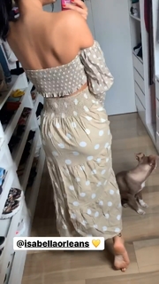 Aline Mineiro feet photo 11