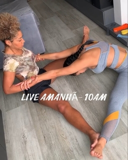 Aline Mineiro feet photo 11