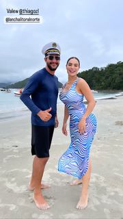 Aline Mineiro feet photo 17