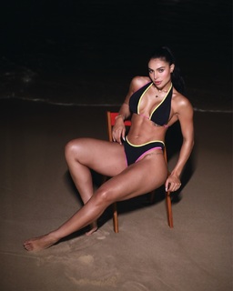 Aline Mineiro feet photo 20
