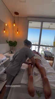 Aline Mineiro feet photo 5