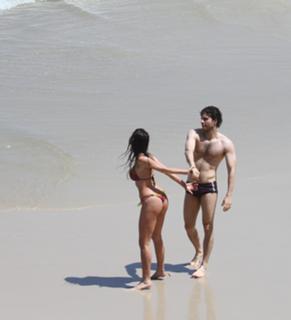 Alinne Moraes feet photo thumbnail
