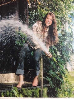 Alinne Moraes feet photo thumbnail