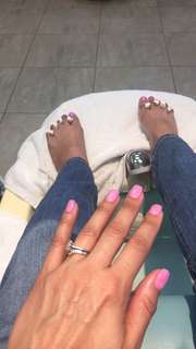 Alisa Reyes feet photo 3