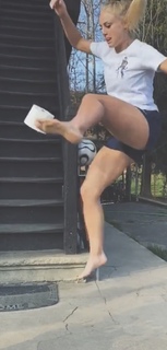 Alisha Lehmann feet photo thumbnail