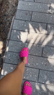 Alisha Lehmann feet photo thumbnail