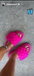 Alisha Lehmann feet photo thumbnail