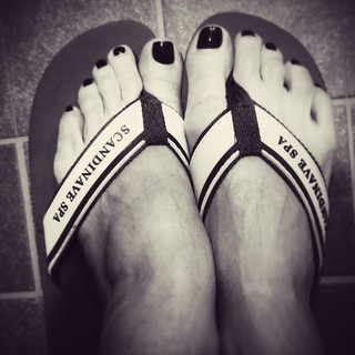 Alison Araya feet photo 2