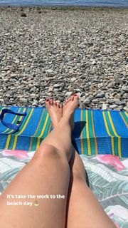 Alison Araya feet photo 11