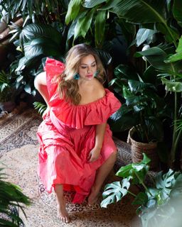 Alison Araya feet photo 17