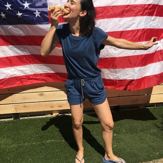 Alison Becker feet photo 11