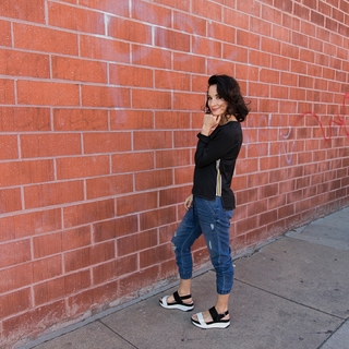 Alison Becker feet photo 6