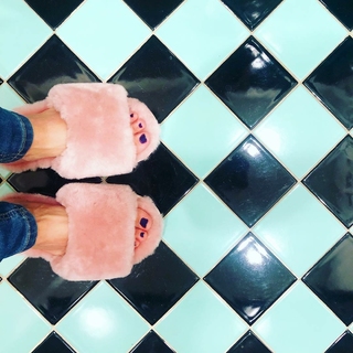 Alison Becker feet photo 19