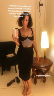Alison Becker feet photo 9
