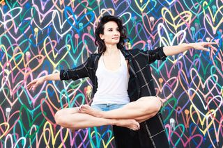 Alison Becker feet photo 2