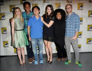 Alison Brie feet photo thumbnail