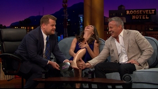 Alison Brie feet photo thumbnail