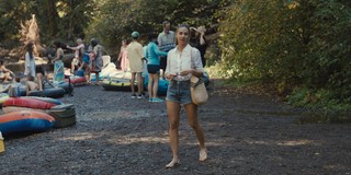 Alison Brie feet photo thumbnail