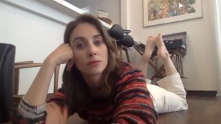 Alison Brie feet photo 10