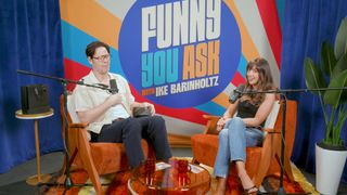 Alison Brie feet photo 9
