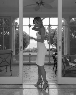 Alison Cossenet feet photo 18