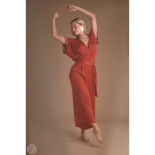 Alison Cossenet feet photo 7