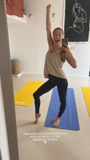 Alison Cossenet feet photo 10