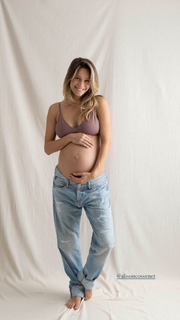 Alison Cossenet feet photo 11