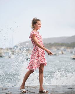 Alison Cossenet feet photo 9