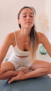 Alison Cossenet feet photo 5