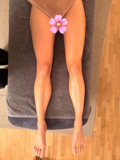 Alison Cossenet feet photo 10