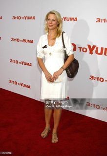 Alison Eastwood feet photo 7
