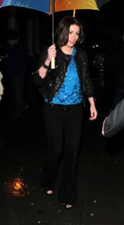 Alison King feet photo thumbnail