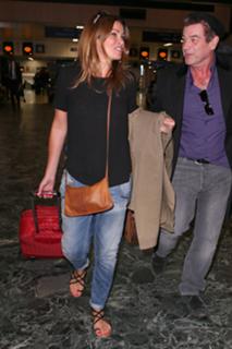 Alison King feet photo thumbnail