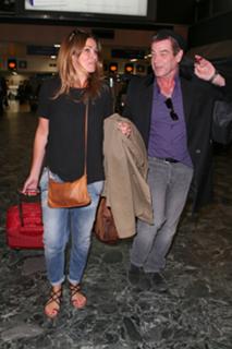 Alison King feet photo thumbnail