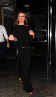 Alison King feet photo thumbnail