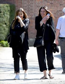 Alison King feet photo thumbnail