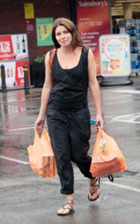 Alison King feet photo thumbnail