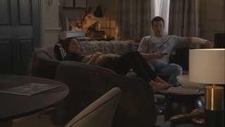 Alison King feet photo thumbnail