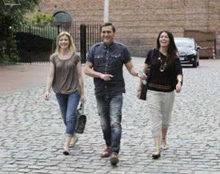 Alison King feet photo thumbnail