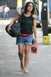 Alison King feet photo thumbnail