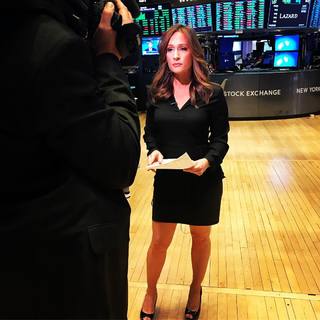 Alison Kosik feet photo 2