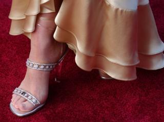 Alison Krauss feet photo 2
